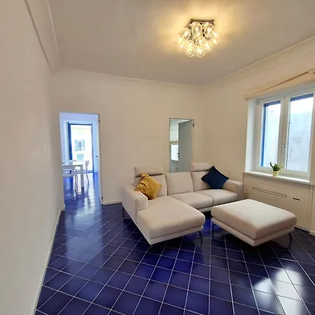 Eleonora's House Main Square 度假居 米诺利