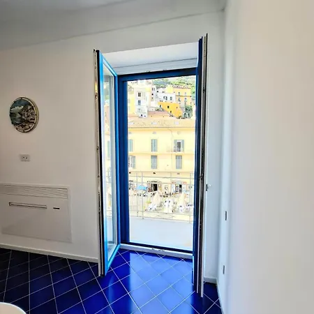 Eleonora's House Main Square *