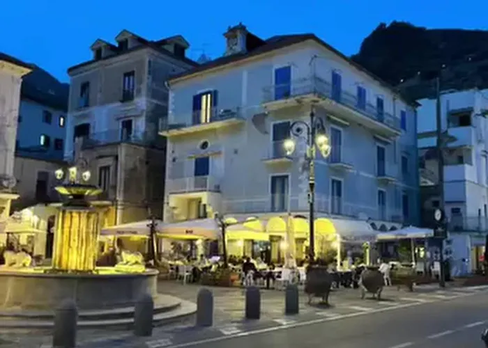 Eleonora's House Main Square Semesterbostad Minori